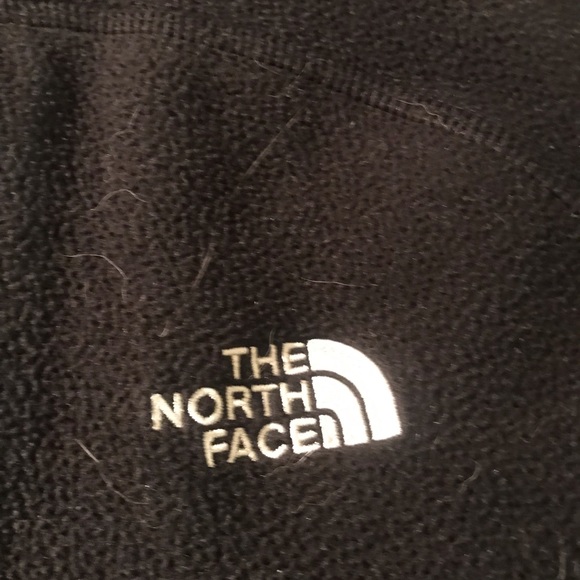 The North Face Black Workout Vest - Picture 2 of 3